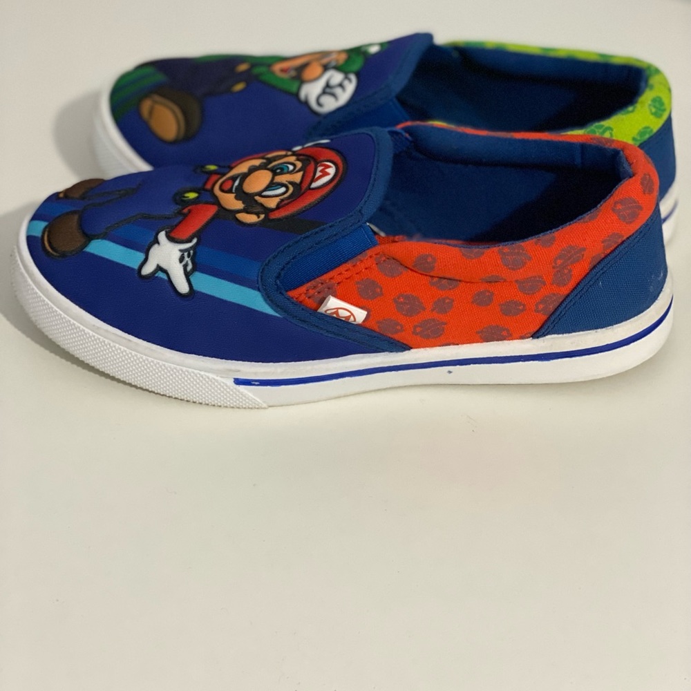 Super Mario Bro slip on sneakers size 2